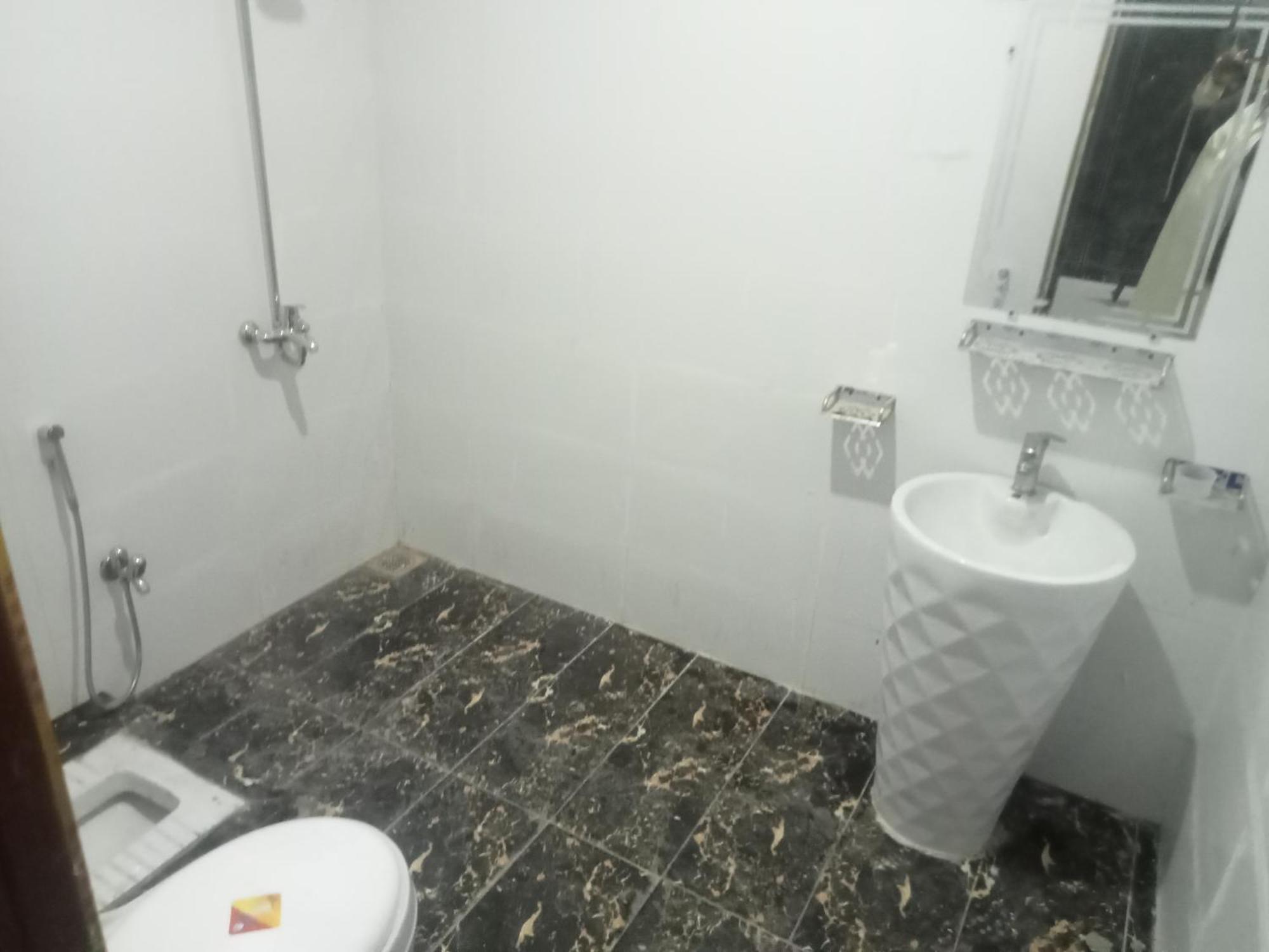 Ryazm Guest House Rawalpindi Bagian luar foto
